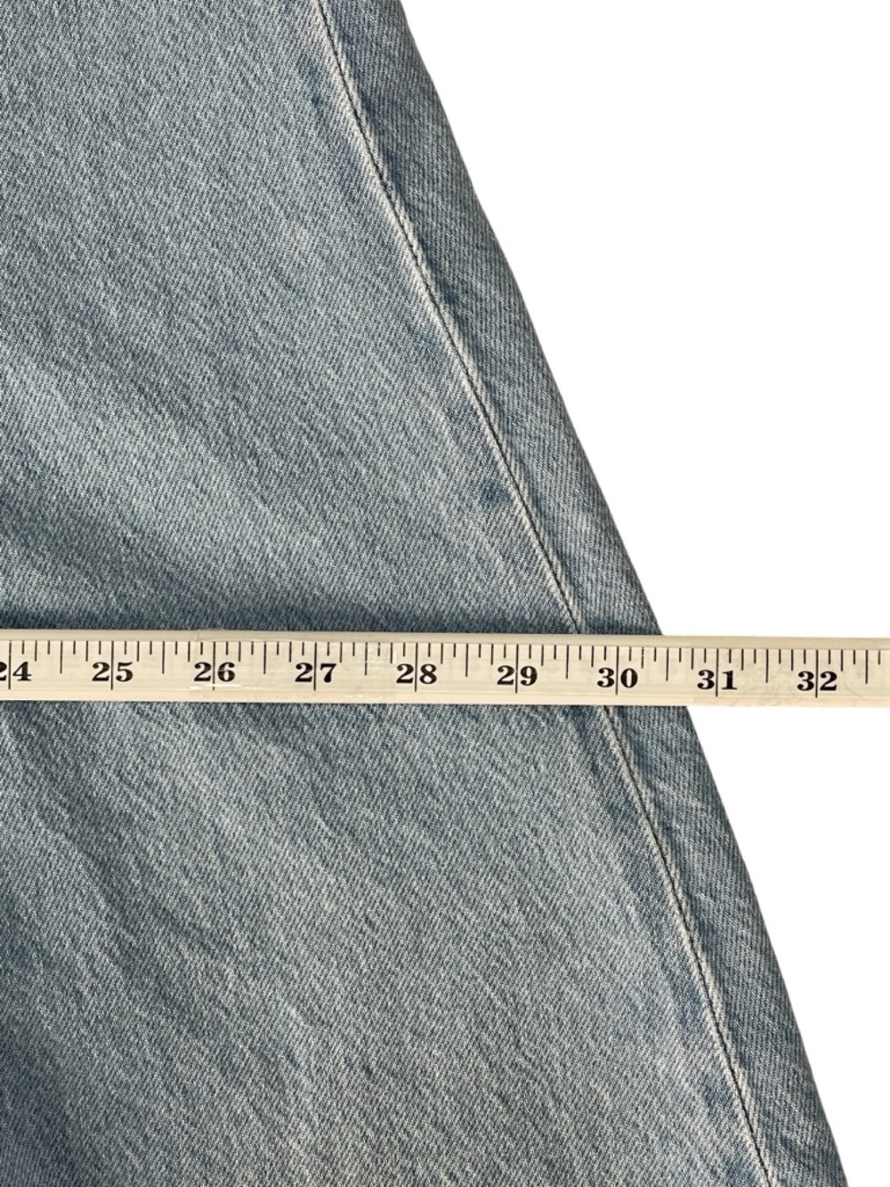 Levi's Women’s Size 28 Midi Rise Fit Flare Denim Skirt Light Blue - Picture 7 of 16